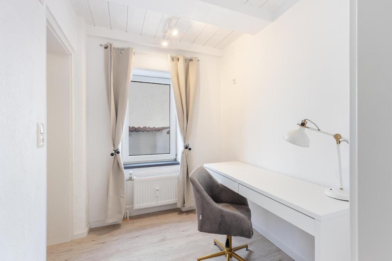 Terrace Apartment With 5 Rooms, Whirlpool And Bbq Augsbourg Extérieur photo